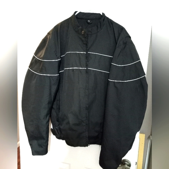 Motorcycle jackets - Picture 4 of 6